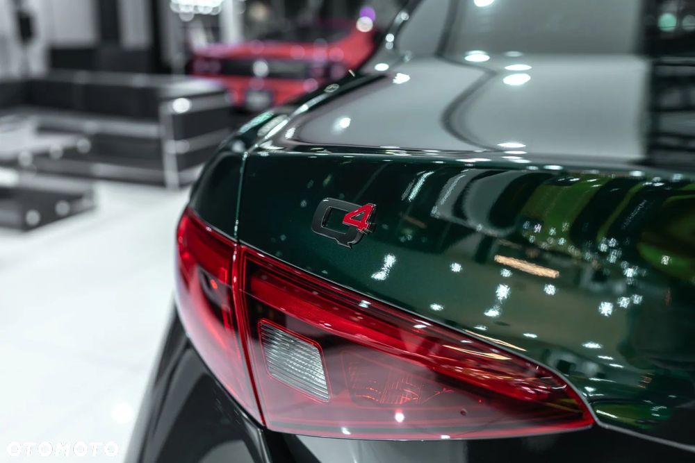 Alfa Romeo Giulia 2.0 Turbo 16V AT8-Q4 Veloce - 17