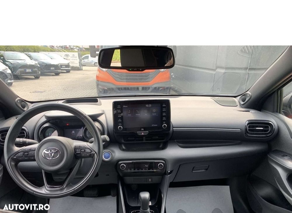 Toyota Yaris 130 1.5 VVT-i Style - 11