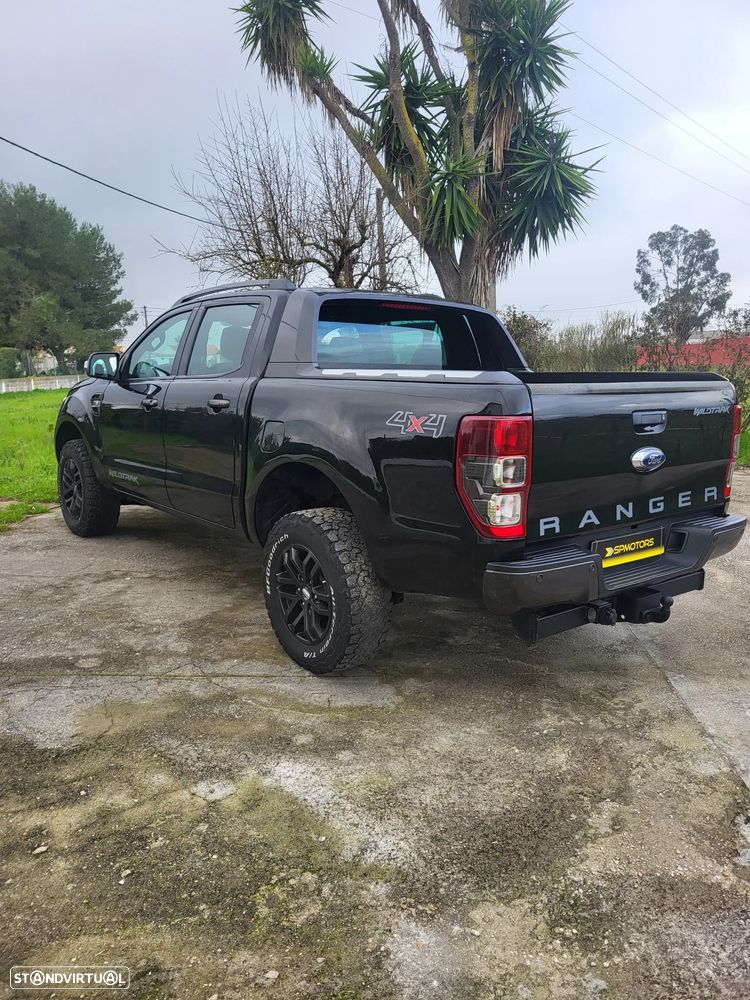 Ford Ranger Wildtrak - 11
