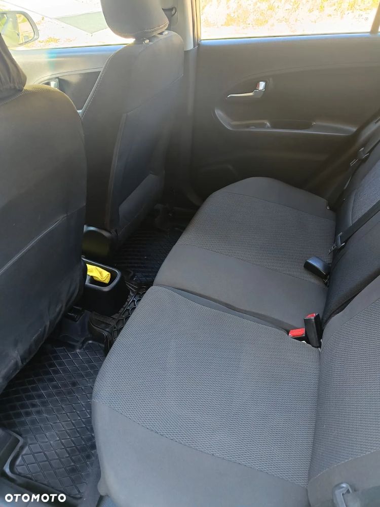 Kia Picanto - 10