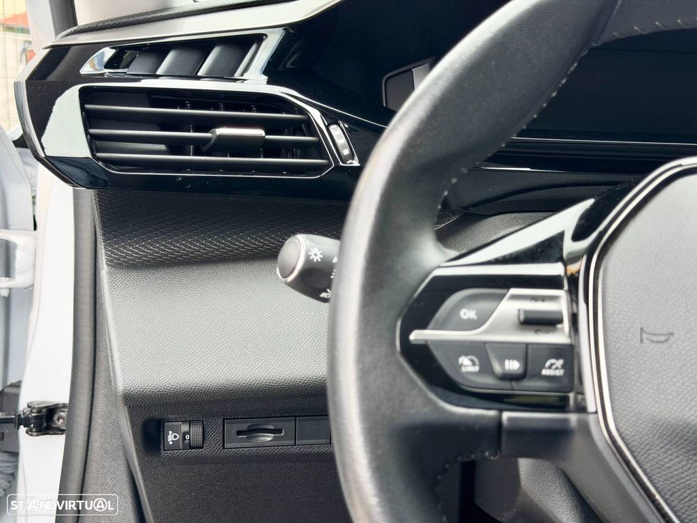 Peugeot 308 SW 1.2 PureTech Active - 12