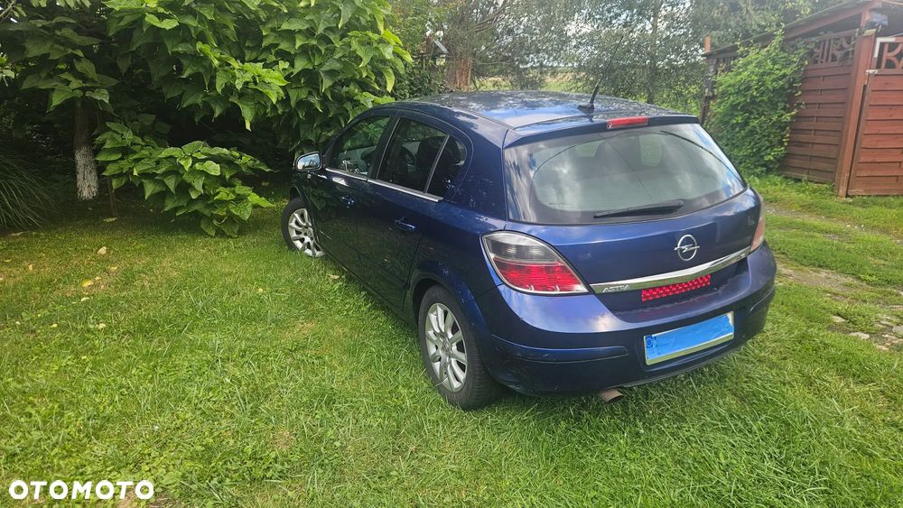 Opel Astra - 1