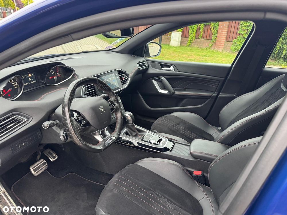 Peugeot 308 1.2 PureTech GPF GT Pack S&S EAT8 - 9