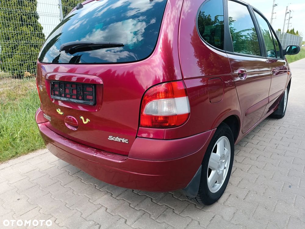 Renault Scenic 1.6 16V Privilege - 27