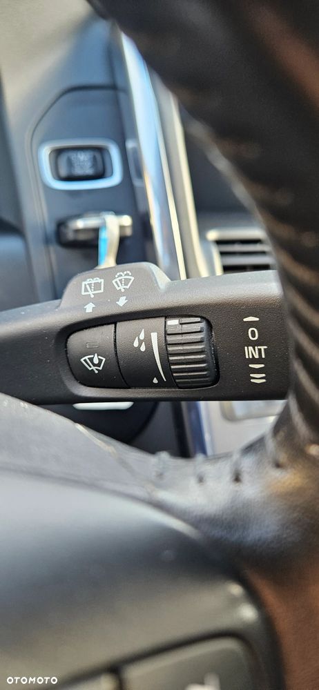 Volvo XC 60 D4 Geartronic Summum - 13