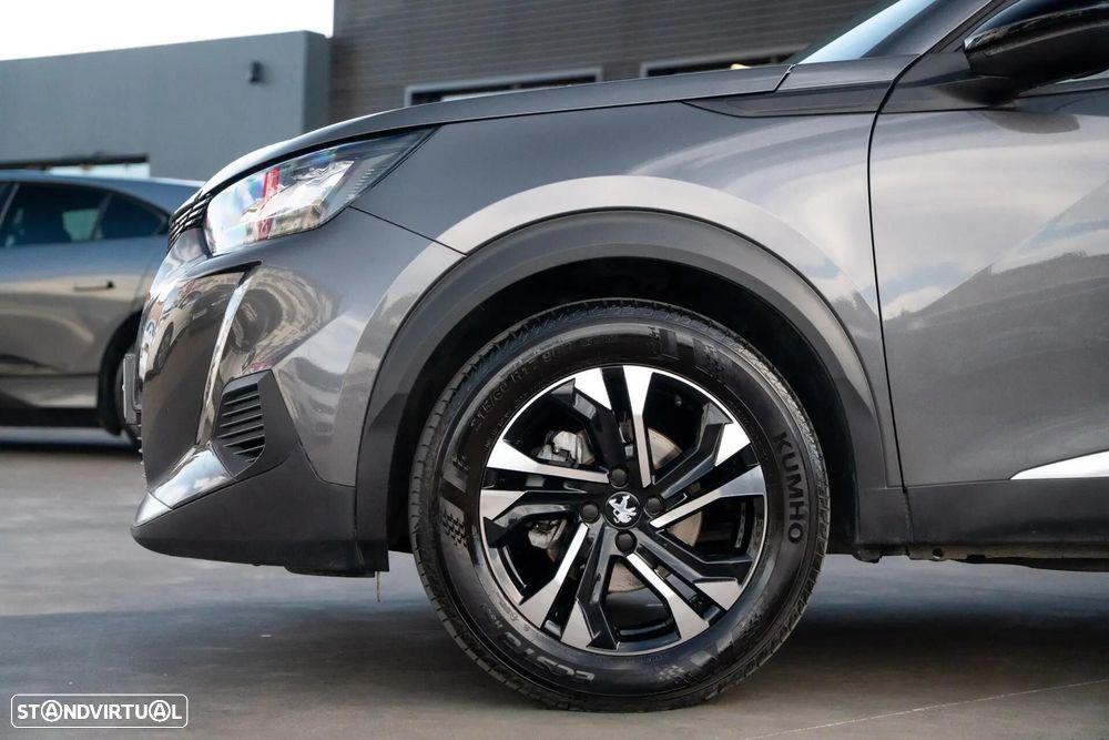 Peugeot 2008 1.2 PureTech Allure - 8