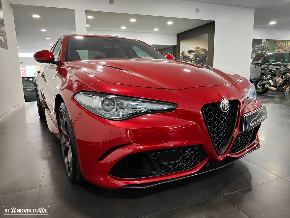 Alfa Romeo Giulia 2.9 Bi-Turbo Quadrifoglio AT8 - 5