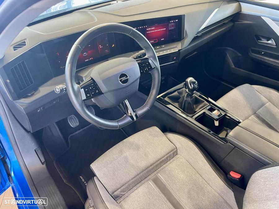 Opel Astra 1.2 T Elegance - 9