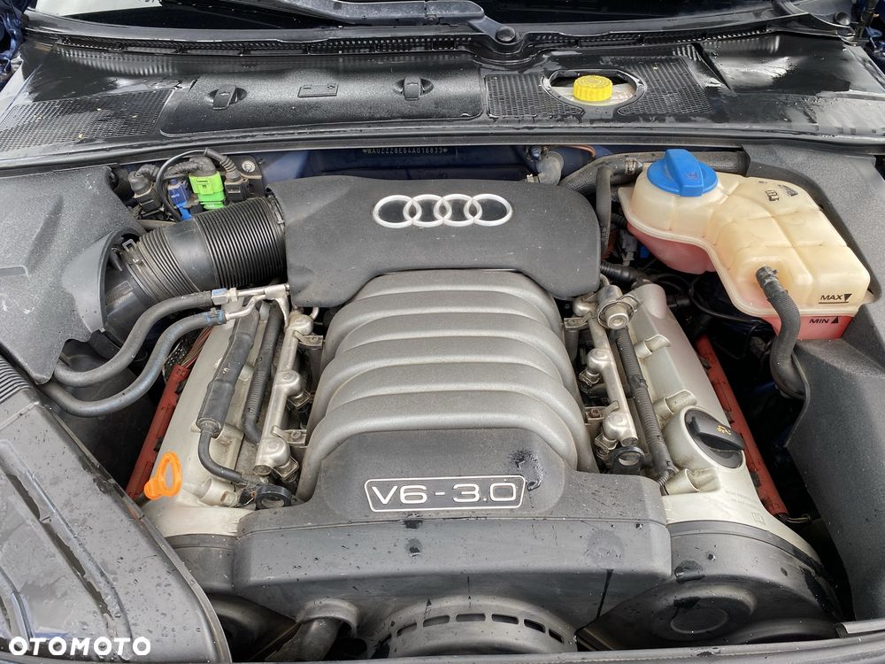 Audi A4 Limousine - 6