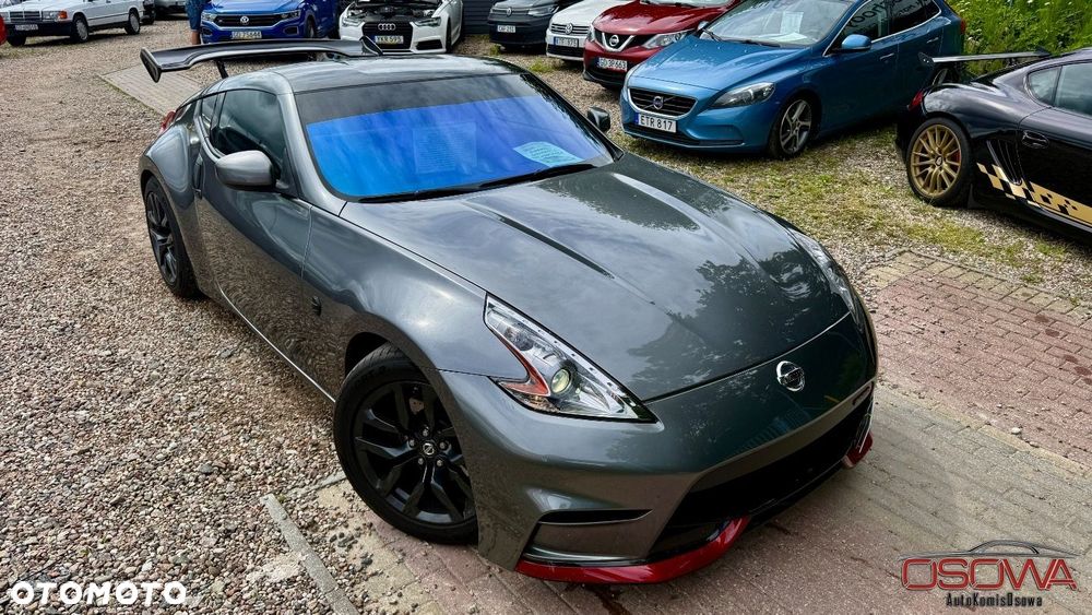 Nissan 370 Z - 7