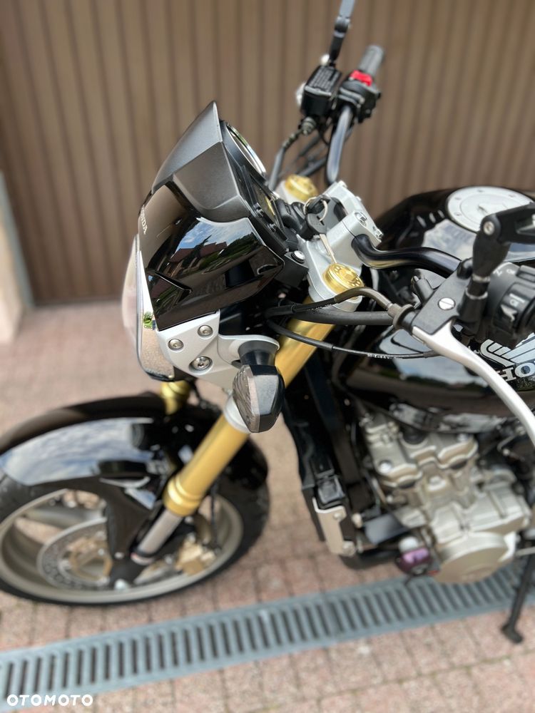 Honda Hornet - 19