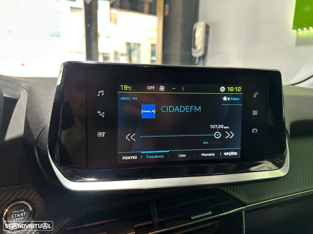 Peugeot e-208 50 kWh Allure - 28