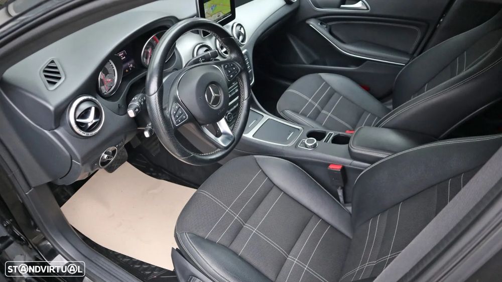 Mercedes-Benz CLA 220 d Shooting Brake Aut. - 4