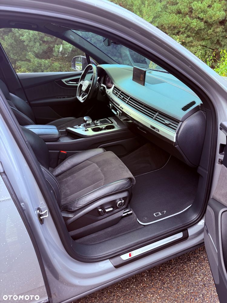 Audi Q7 - 33
