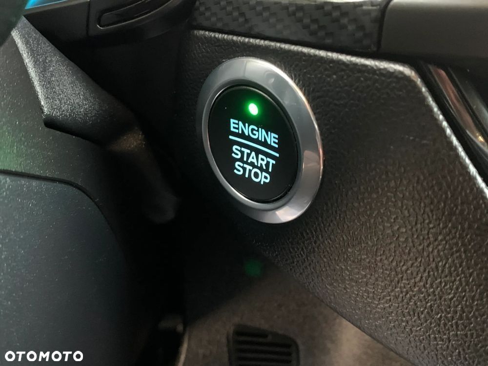 Ford Focus 1.5 EcoBlue Start-Stopp-System ST-LINE DESIGN - 26