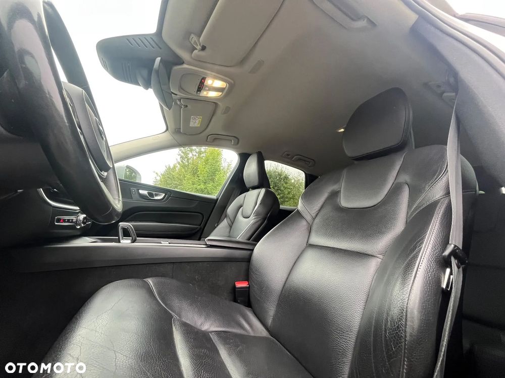 Volvo XC 60 - 18