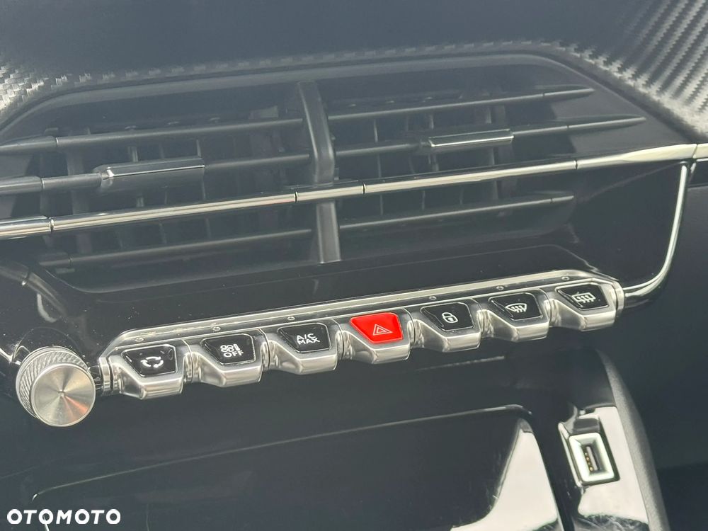 Peugeot 2008 PureTech 100 Stop&Start Allure Pack - 28