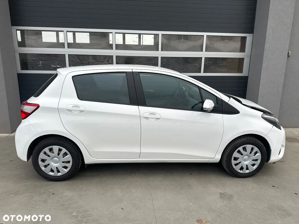 Toyota Yaris 1.5 Active - 1