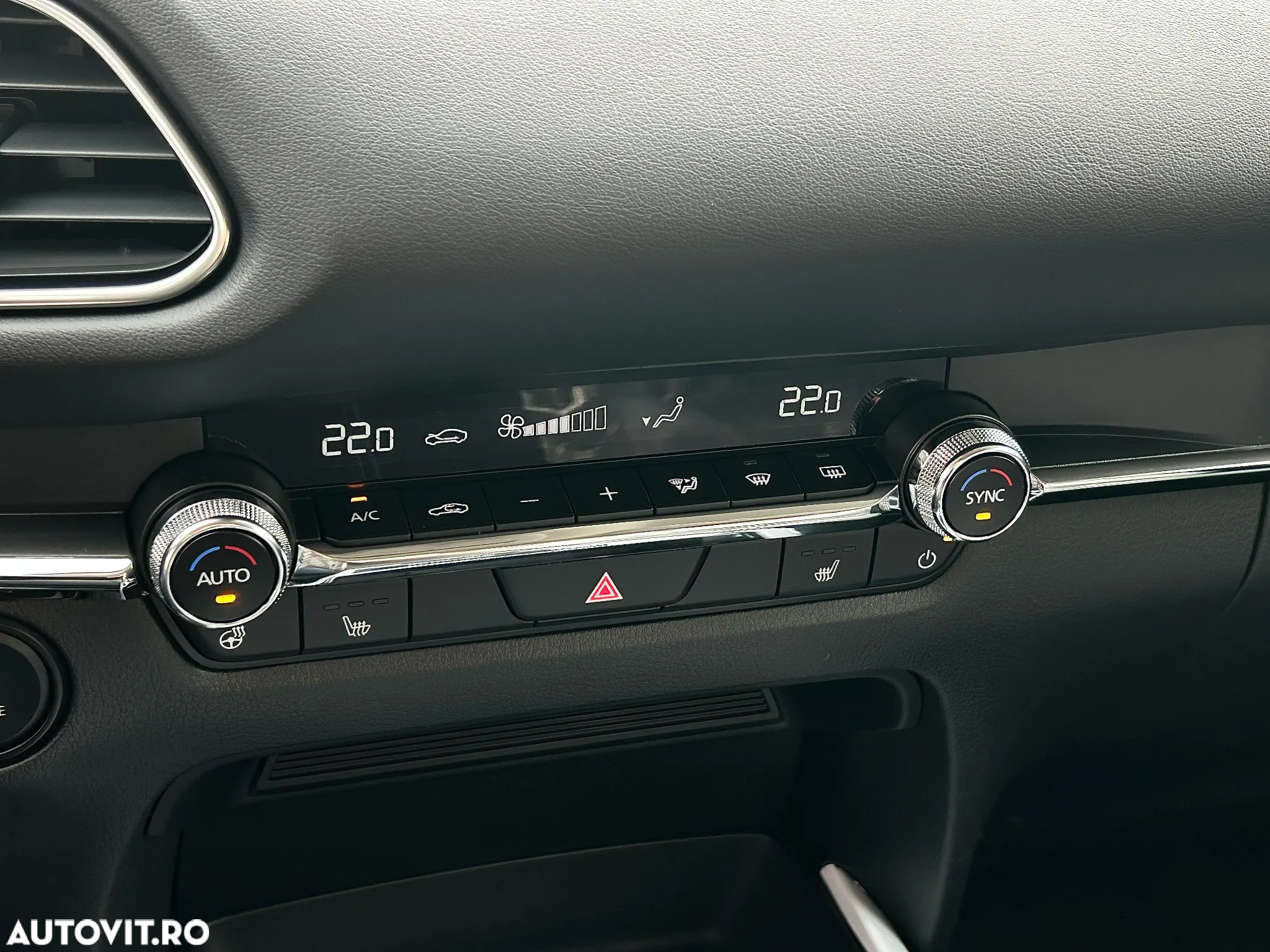 Mazda CX-30 e-SKYACTIV X186 MHEV Center-Line - 18