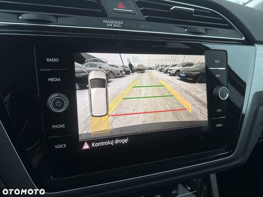 Volkswagen Touran 2.0 TDI BMT SCR Comfortline Plus - 28