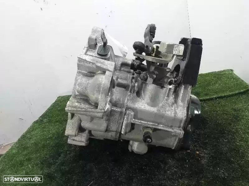 CAIXA VELOCIDADES SKODA FABIA I 2002 -FCX - 3