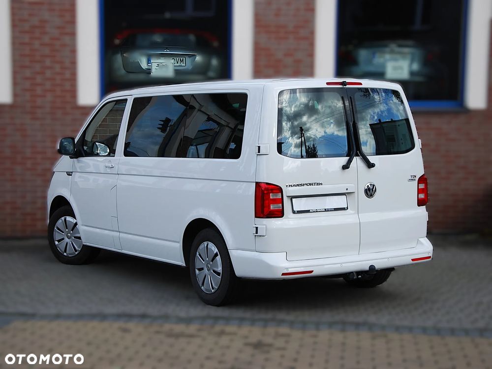 Volkswagen Transporter - 24