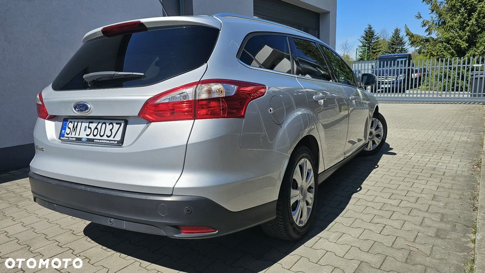 Ford Focus 1.6 TDCi DPF Titanium - 5