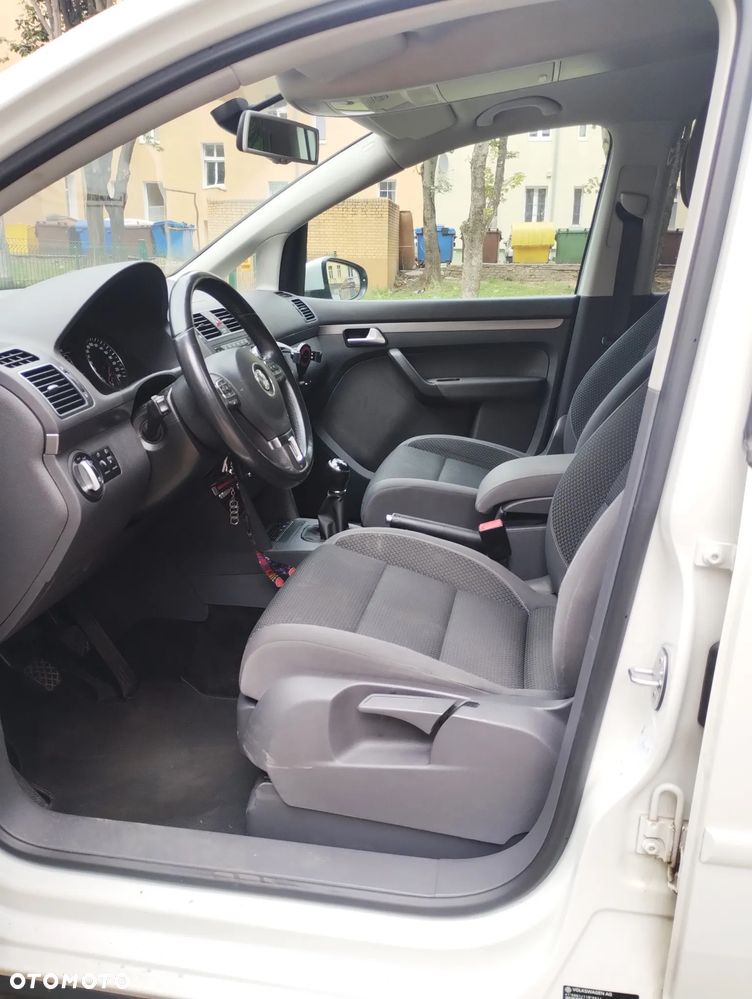 Volkswagen Touran 1.4 TSI Life - 9