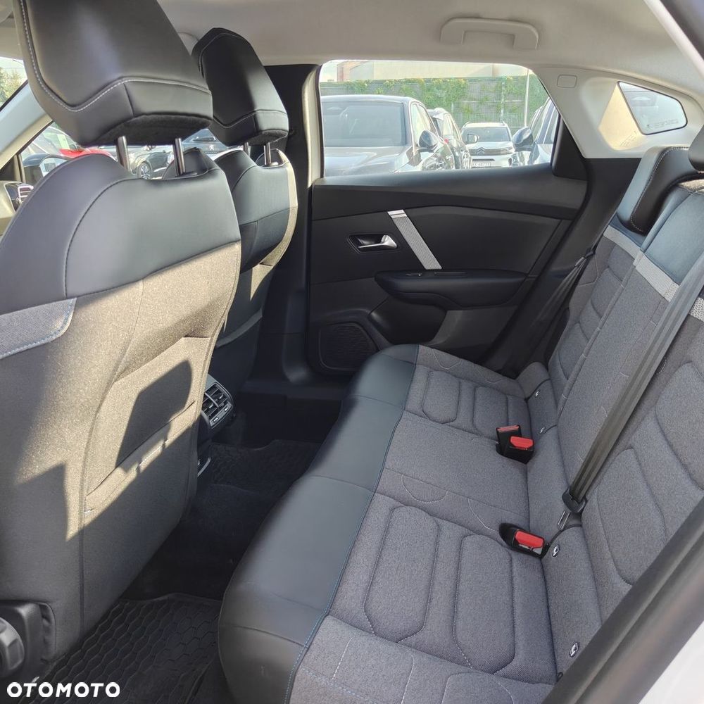Citroën C4X 1.2 PureTech Plus S&S EAT8 - 11