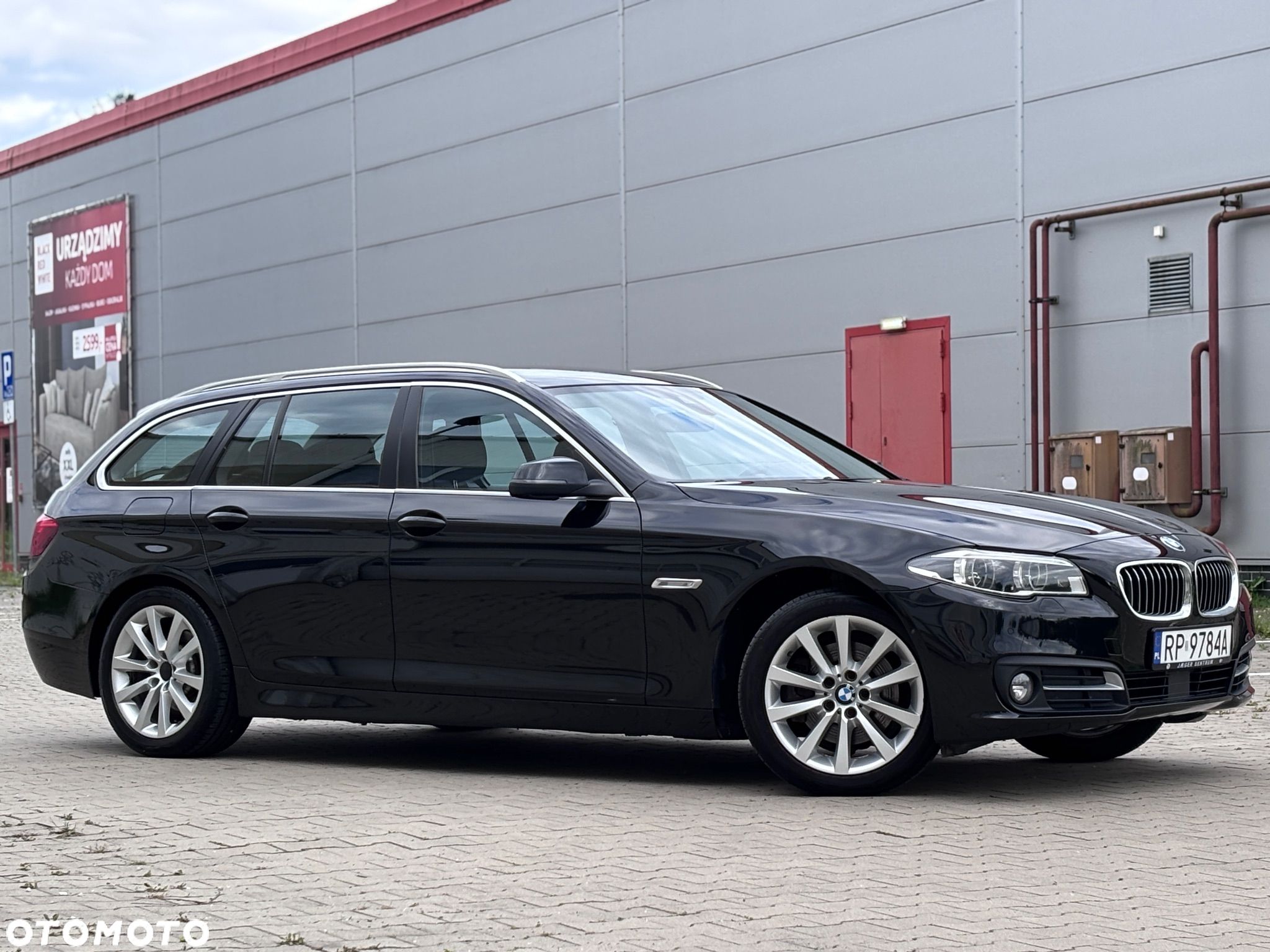 BMW Seria 5 520d xDrive - 8