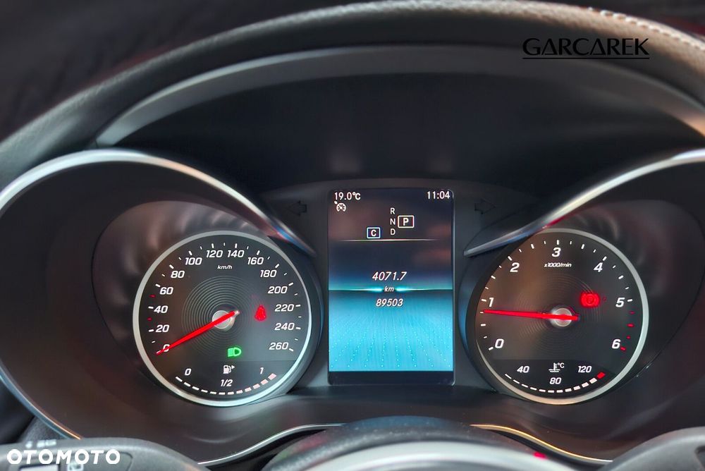 Mercedes-Benz GLC - 15