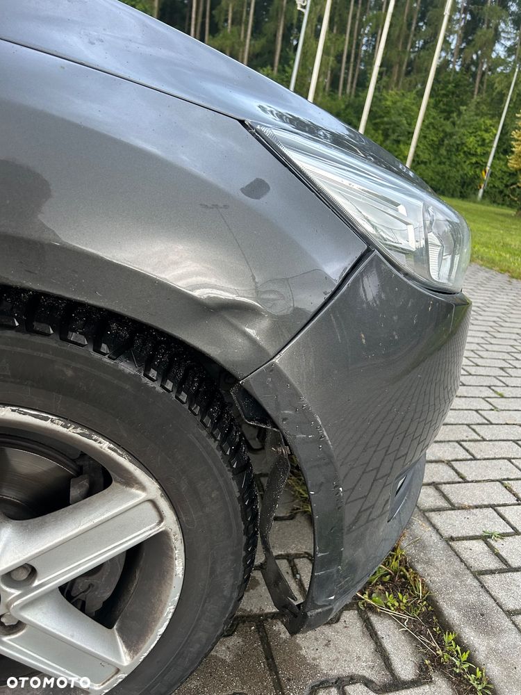 Ford Focus 1.5 TDCi SYNC Edition - 5