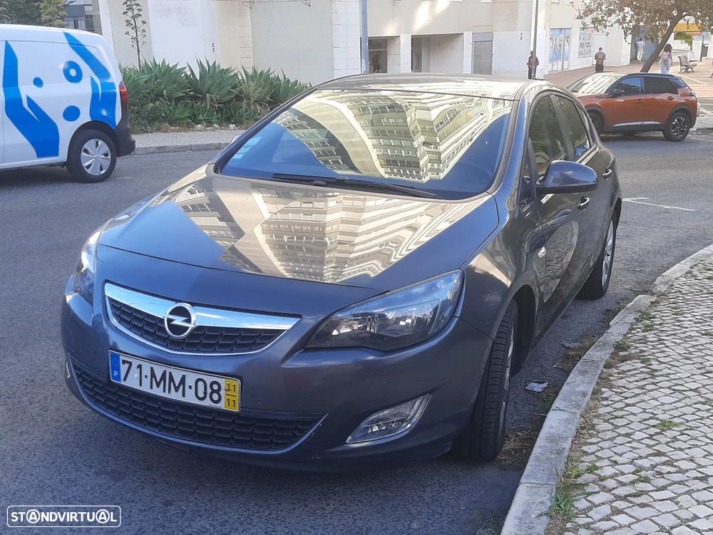 Opel Astra 1.7 CDTI Selection Start/Stop - 2