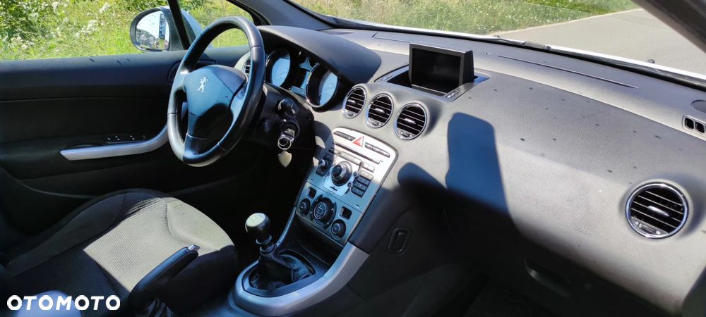 Peugeot 308 e-HDi FAP 110 Stop&Start Business Line Niveau 2 - 6