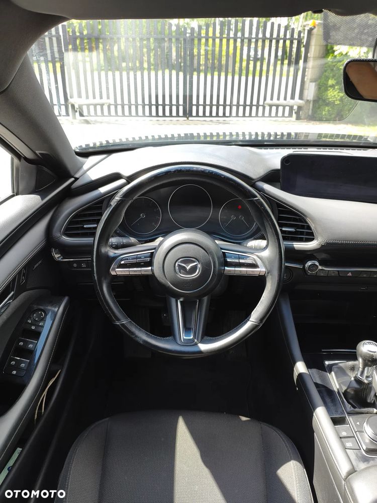 Mazda 3 2.0 mHEV Hikari - 7