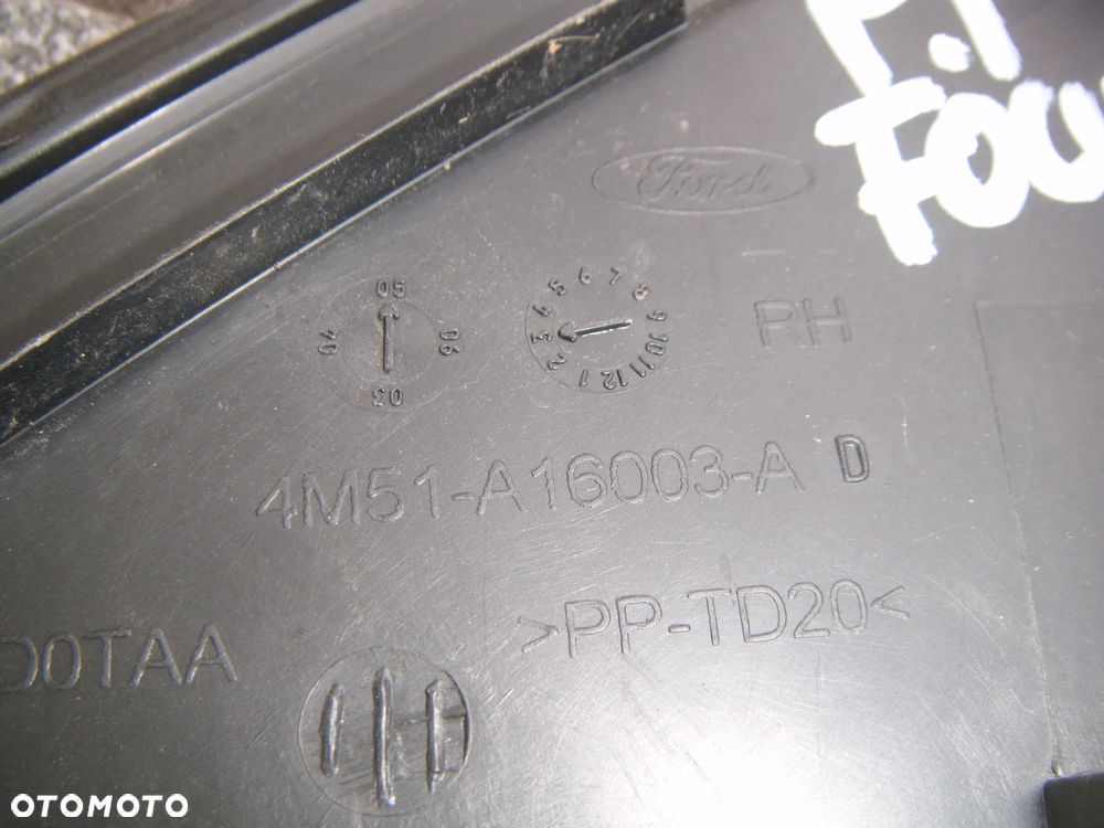 ford focus mk2 trójkąt- zaślepka błotnika prawy przód  4m51-a16003-a - 3