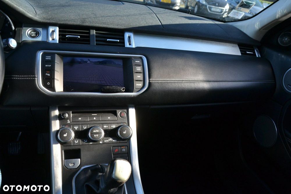 Land Rover Range Rover Evoque - 25