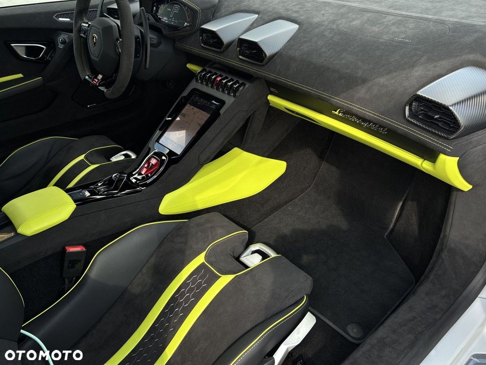 Lamborghini Huracan - 11