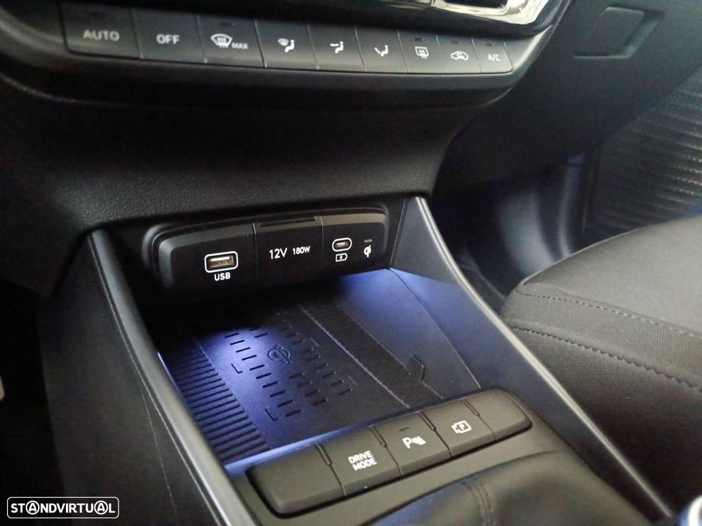 Hyundai Bayon 1.0 T-GDI Premium - 19