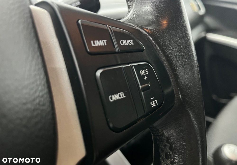 Suzuki SX4 S-Cross 1.6 Premium 4WD - 24
