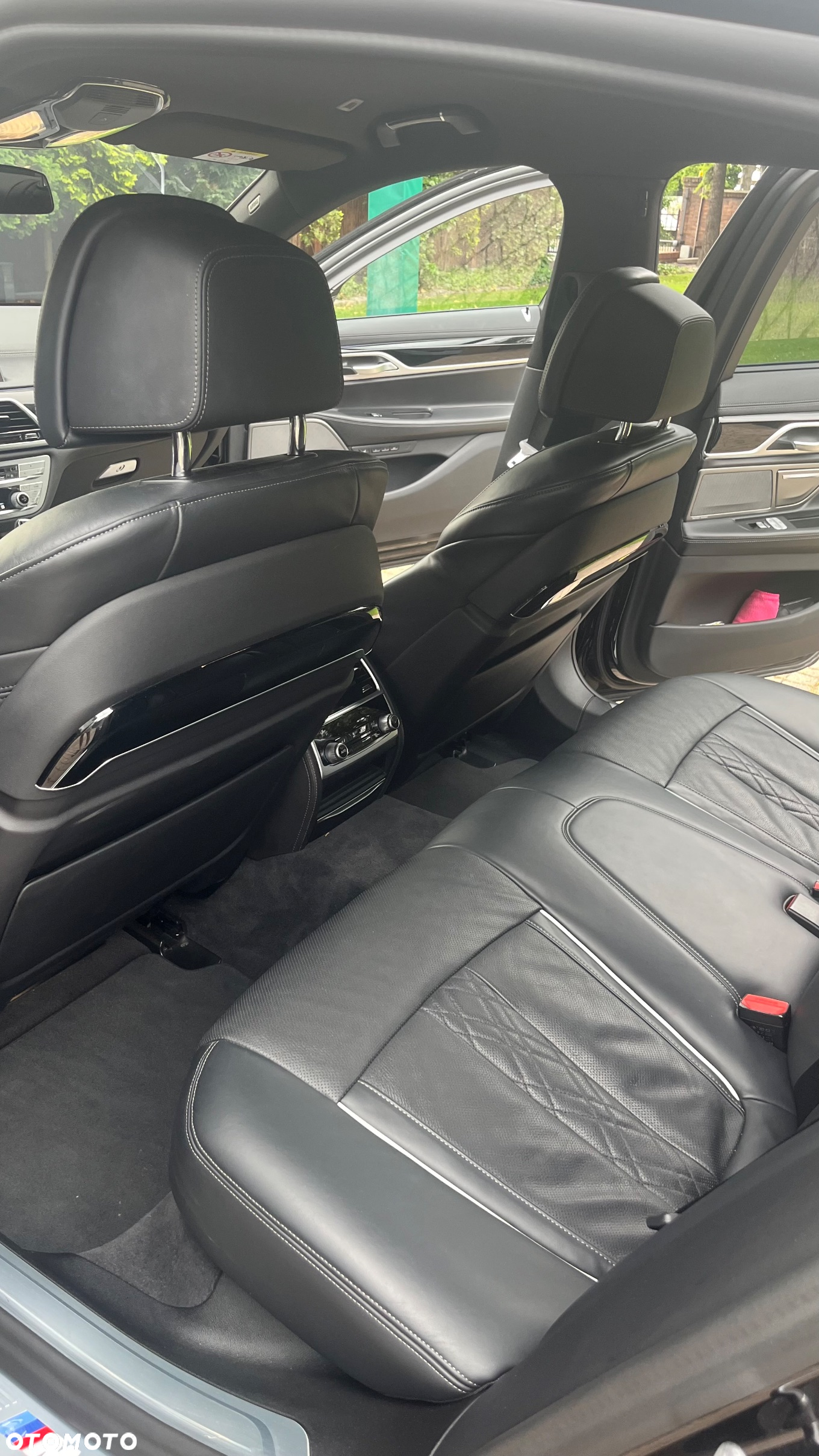 BMW Seria 7 750d xDrive sport - 9