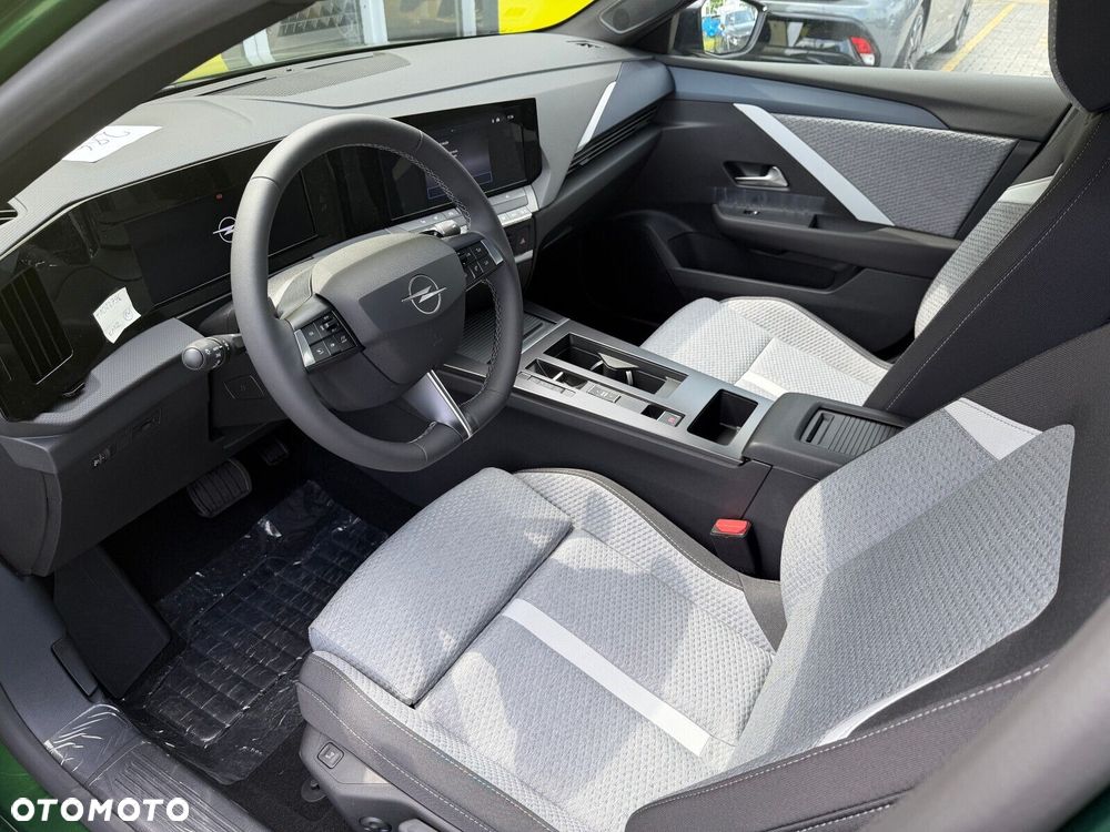 Opel Astra - 9