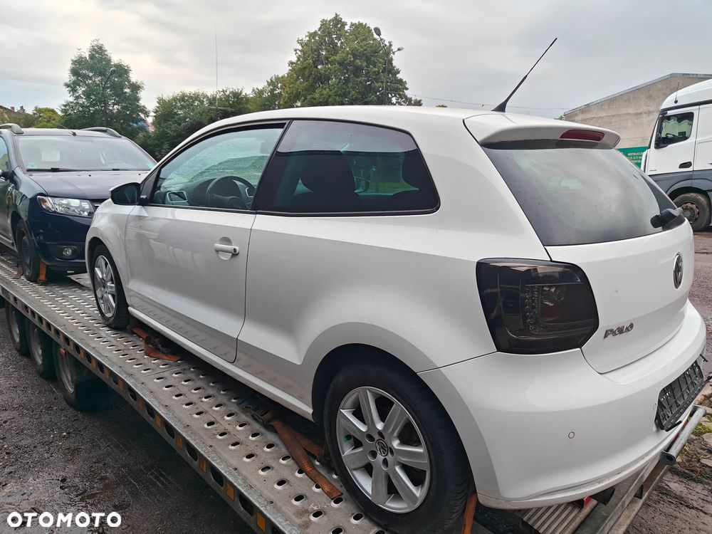 Volkswagen Polo 1.6 TDI Blue Motion Technology Highline - 2