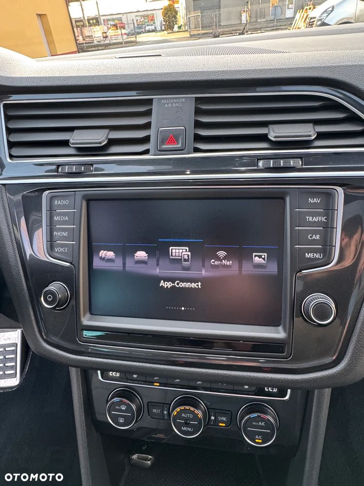 Volkswagen Tiguan 2.0 TDI SCR 4MOTION DSG Highline - 40