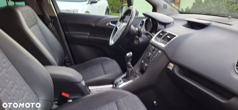 Opel Meriva 1.4 T Cosmo - 14