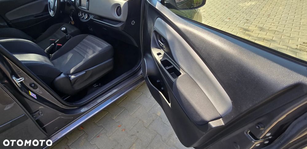 Toyota Yaris - 29