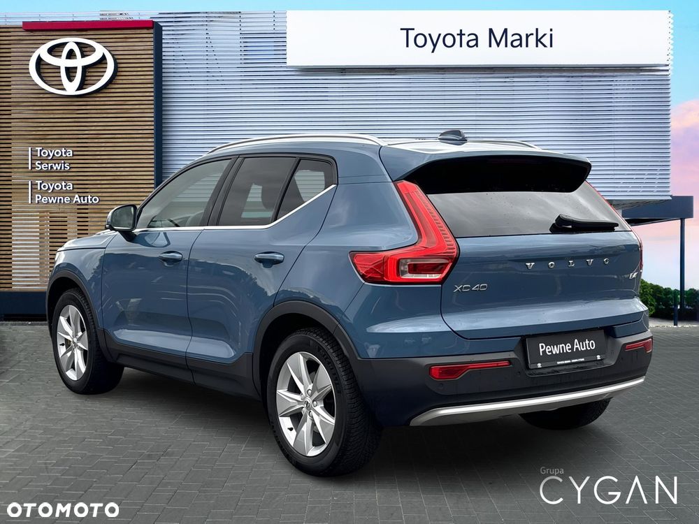 Volvo XC 40 B4 AWD Plus Bright - 3