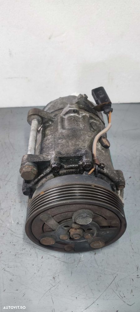 Compresor clima volkswagen vw caddy an 2008 - 3