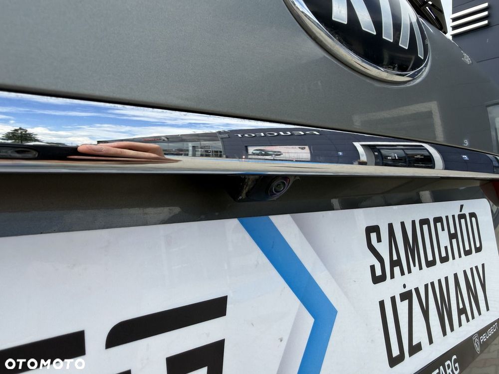 Kia Carens 1.6 GDI M - 34