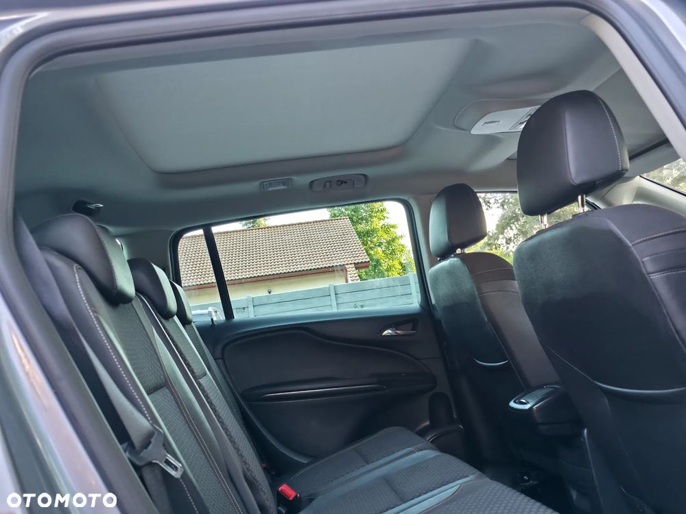 Opel Zafira Tourer 1.4 Turbo ecoFLEX Start/Stop Business Innovation - 11